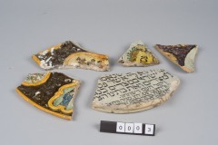 Fragmente-eines-Tellers-aus-dem-judischen-Museum